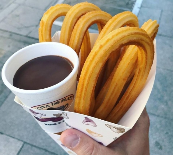 'Los churros son una elección más saludable de lo que parece', recuerda Tacita de Plata