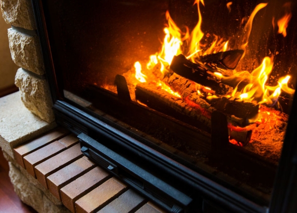 Ventajas y desventajas de las chimeneas de Leña