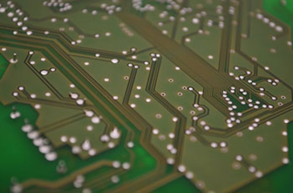 Circuitos Impresos con Montaje SMD