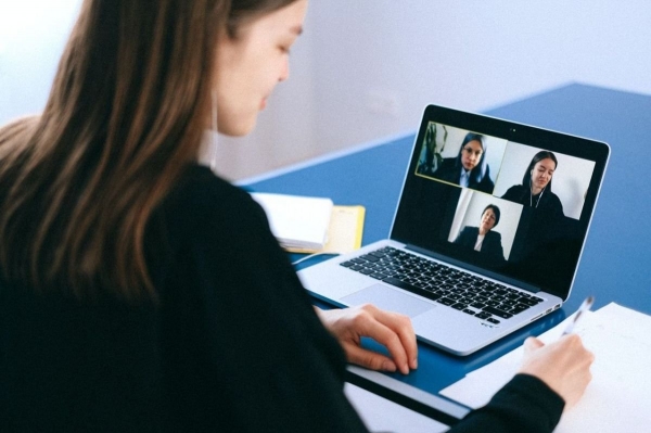 Cómo crear videoconferencias profesionales en Zoom