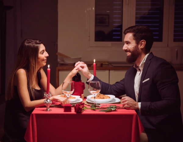 Como ser romántico para conquistar a una mujer