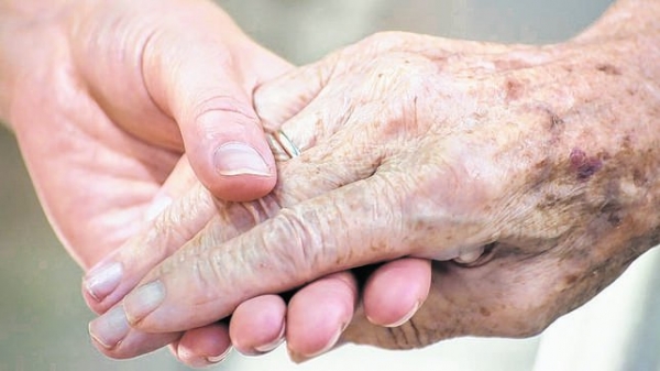 Consejos para cuidadores familiares de personas dependientes