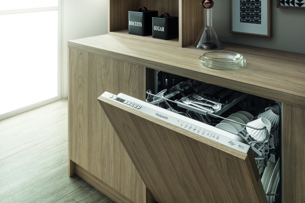 Hotpoint Model Line:  una nueva dimensión en la limpieza de la vajilla