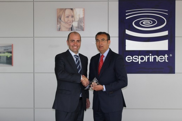 devolo otorga a Esprinet el premio  ‘Mayorista del Año’ 2015