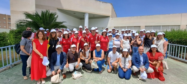 La Cátedra UGR-VivaGym-Fundación Adecco presenta sus resultados constatando el impacto del deporte en la mejora de la em