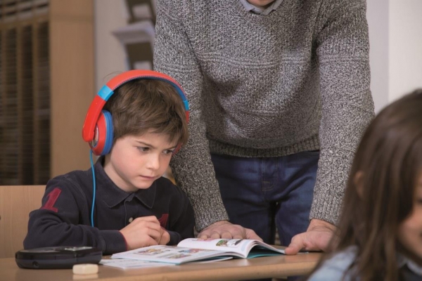 Personalización y autodidactismo en inglés para 2.000 niños en el primer año de Kumon English