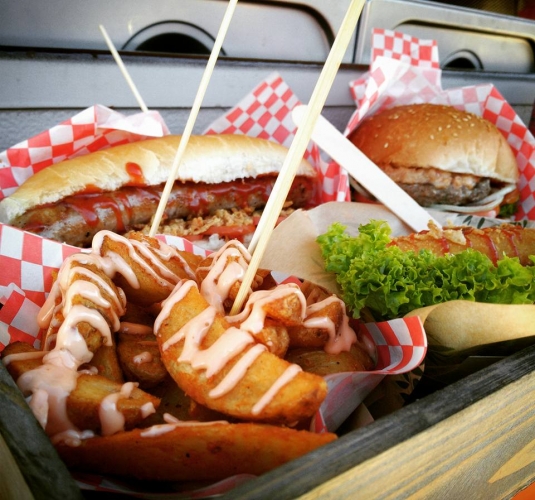 Con Food Trucks y a lo loco en Moraleja Green 