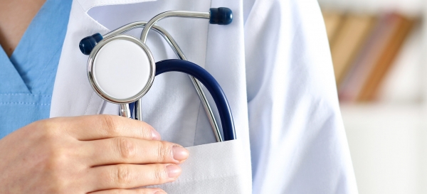 Cómo elegir los mejores zuecos sanitarios 