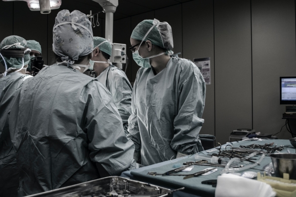 El Quehacer de un Médico: Telemedicina vs. Consultas en Persona