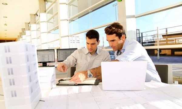 Plataformas de estudios por Internet preferidas por arquitectos e ingenieros