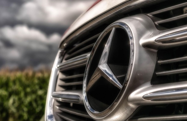 El Mercedes clase E, un coche perfecto para taxi Majadahonda y taxi Las Rozas