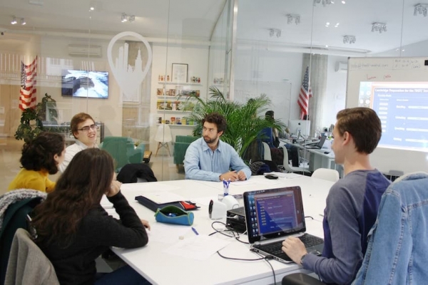 Sección de Speaking en el examen TOEFL