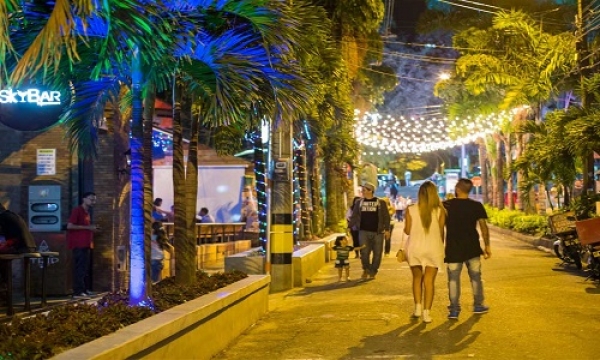 Qué visitar durante un Tour nocturno en Medellín